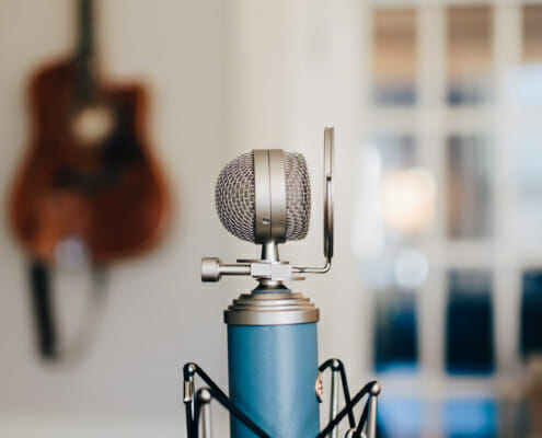 Heimstudio mit Mikrofon